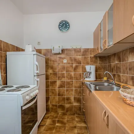Biserka By Interhome كليمنو