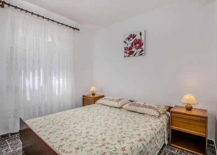 Apartamento Biserka By Interhome *