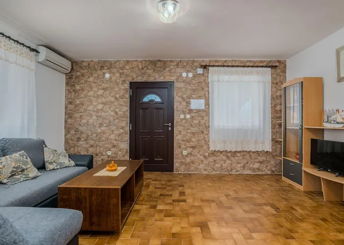 Apartment Biserka By Interhome