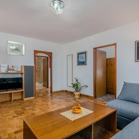 Biserka By Interhome Klimno
